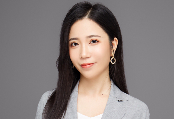 Della Ding
