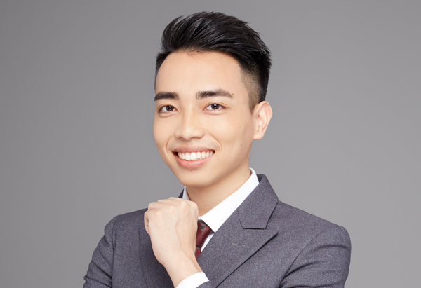 Dong Wei, Steven