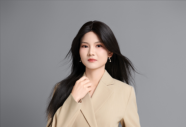 Evelyn Wu