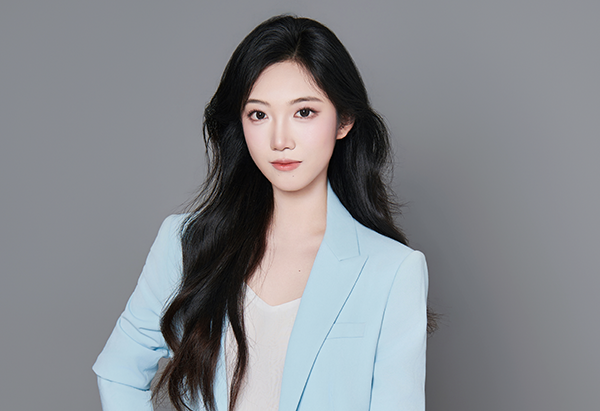 Lucia Miao